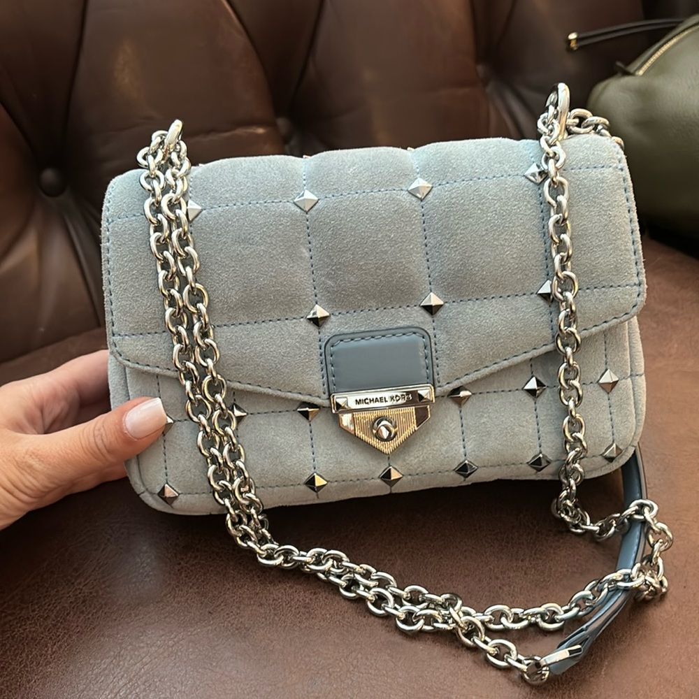 Michael Kors SOHO  Small Chain Shoulder in baby blue suede